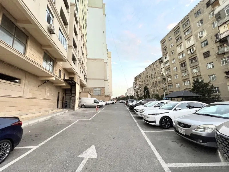 3 otaqlı yeni tikili mənzil satılır — Yeni Günəşli, Bakı - şəkil 16