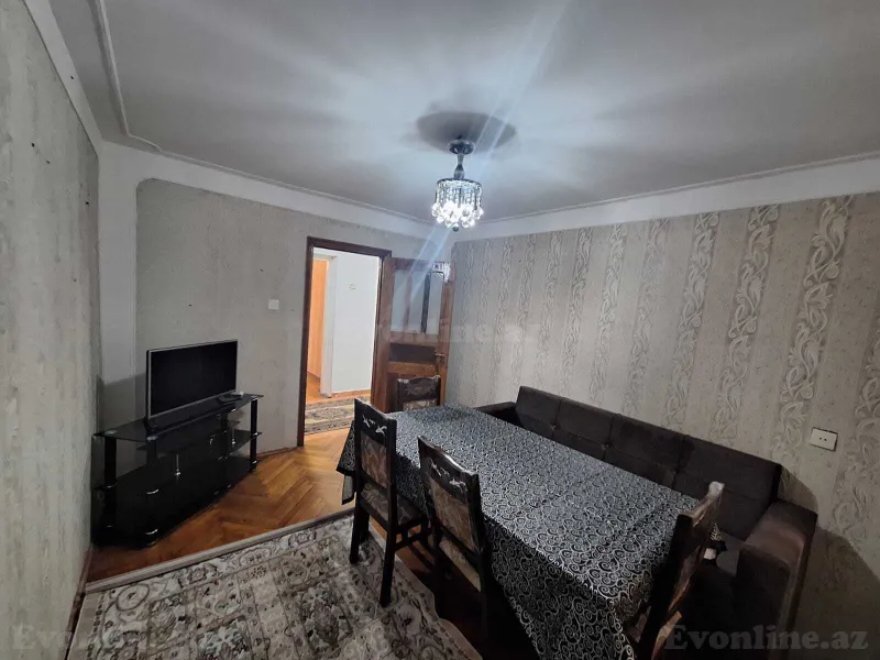 Bakı, Nərimanov r.da 3 otaqlı mənzil kirayə verilir