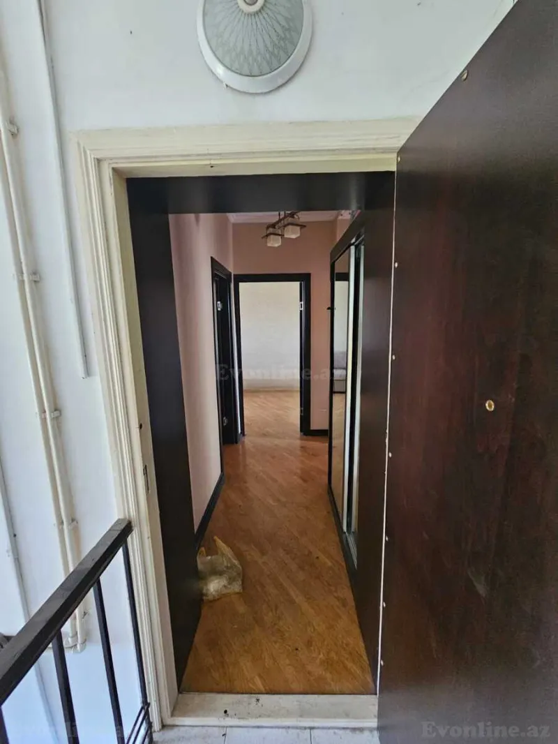 3 otaqlı köhnə tikili mənzil kirayə verilir — 7-ci mikrorayon, Bakı - şəkil 10