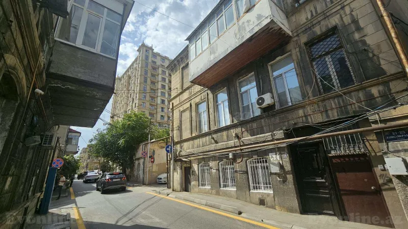 Bakı, Yasamal r.da 2 otaqlı mənzil kirayə verilir