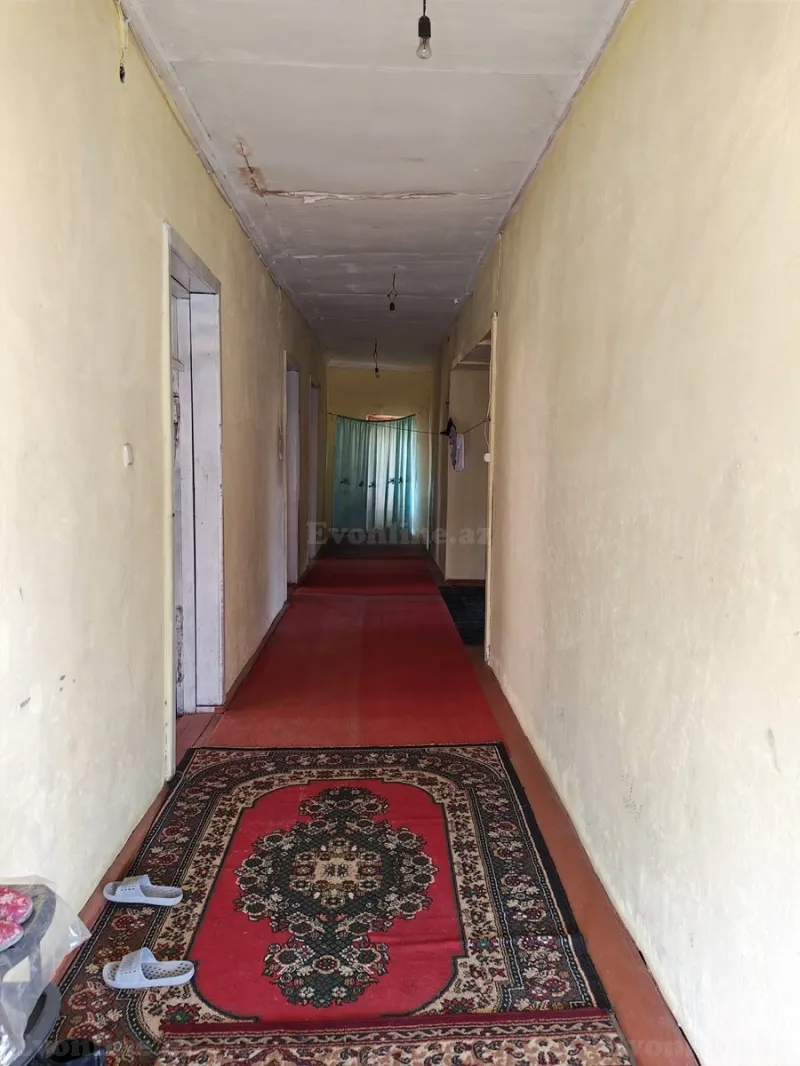 7 otaqlı həyət evi satılır — Bərdə - şəkil 3