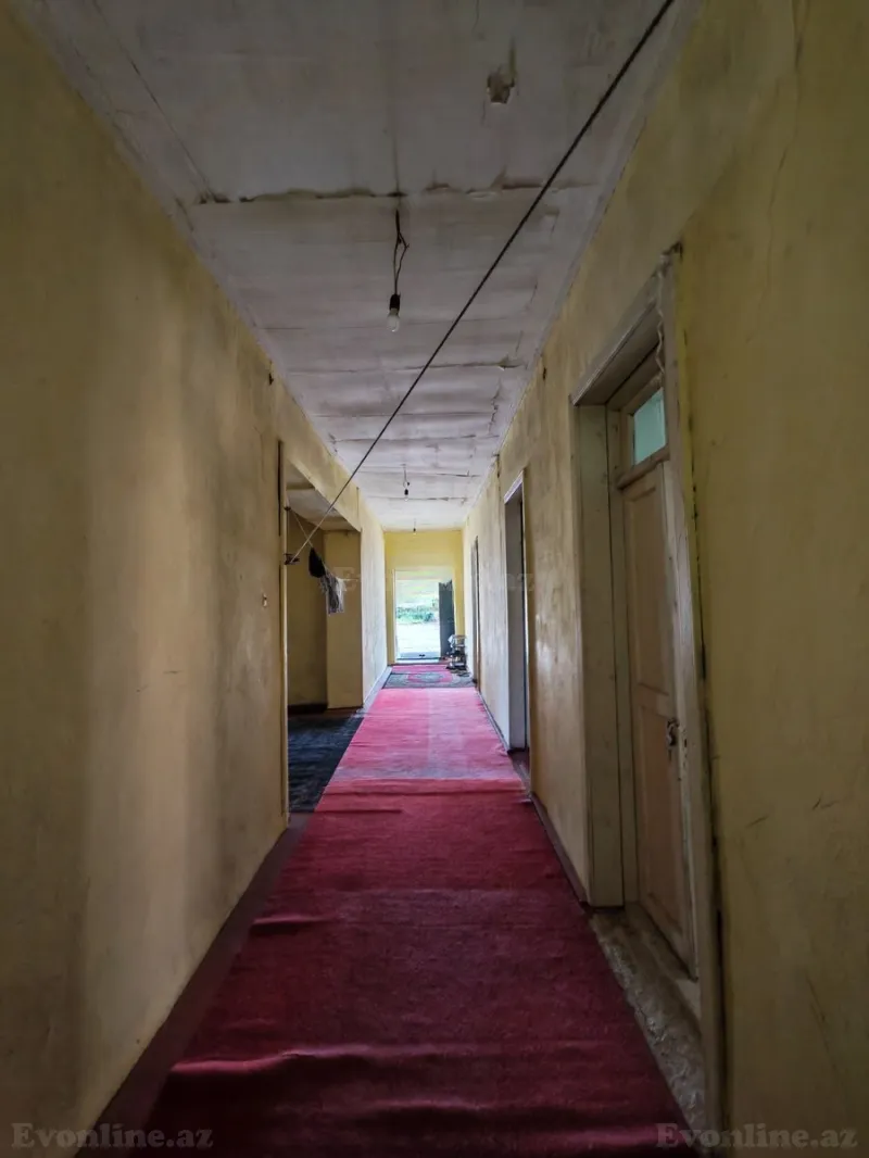 7 otaqlı həyət evi satılır — Bərdə - şəkil 15