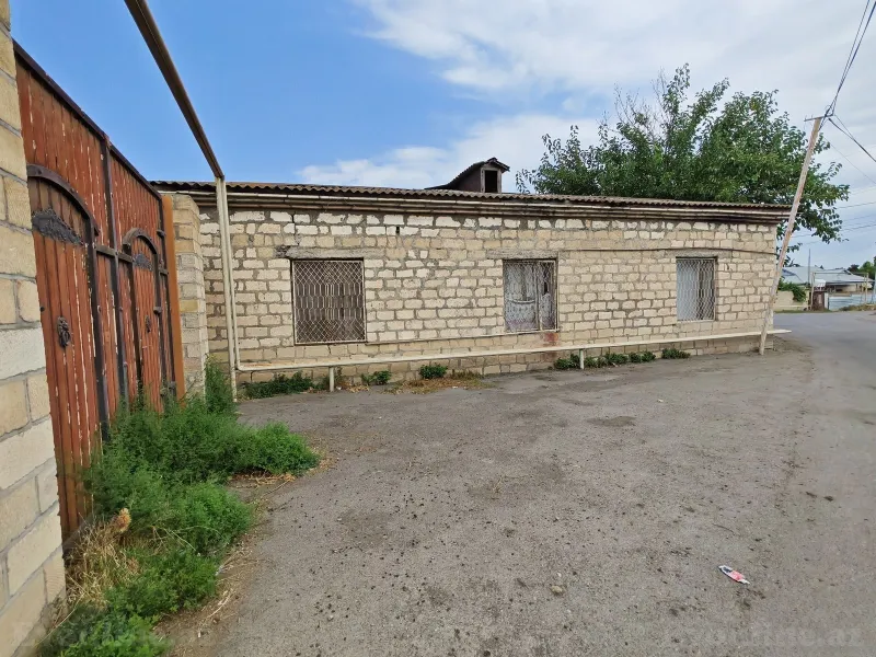 7 otaqlı həyət evi satılır — Bərdə - şəkil 17
