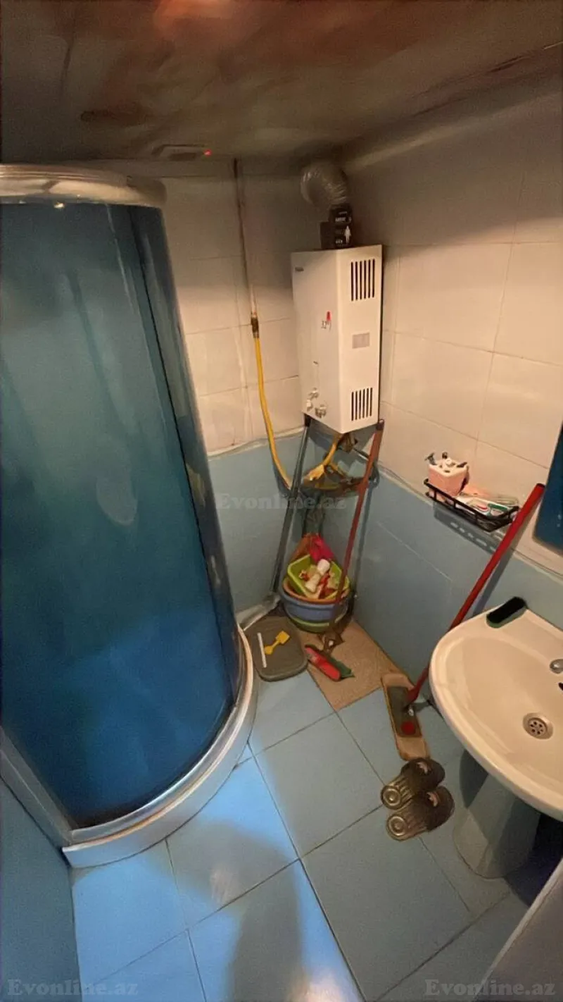 2 otaqlı köhnə tikili mənzil satılır — 20 Yanvar m., Bakı - şəkil 5
