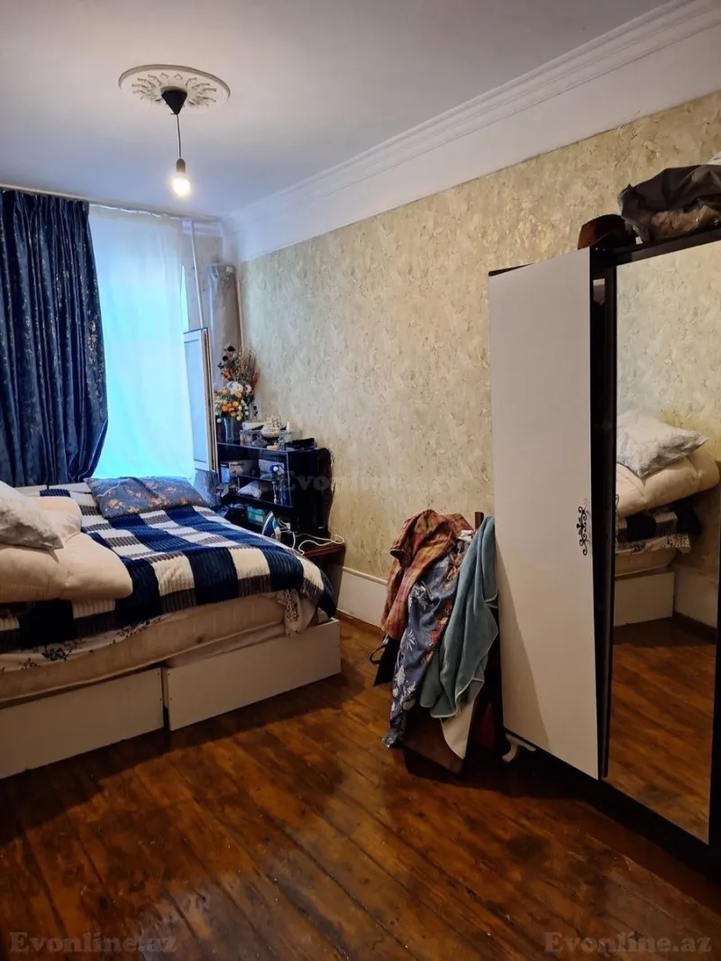 2 otaqlı köhnə tikili mənzil satılır — Memar Əcəmi m., Bakı - şəkil 3