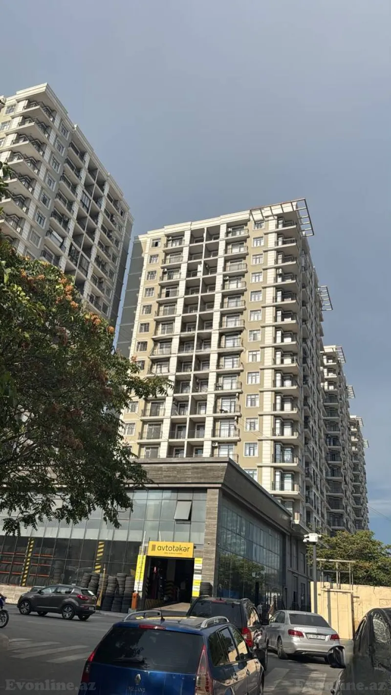 2 otaqlı Mənzil 102 m² Bakmil m. Satılır