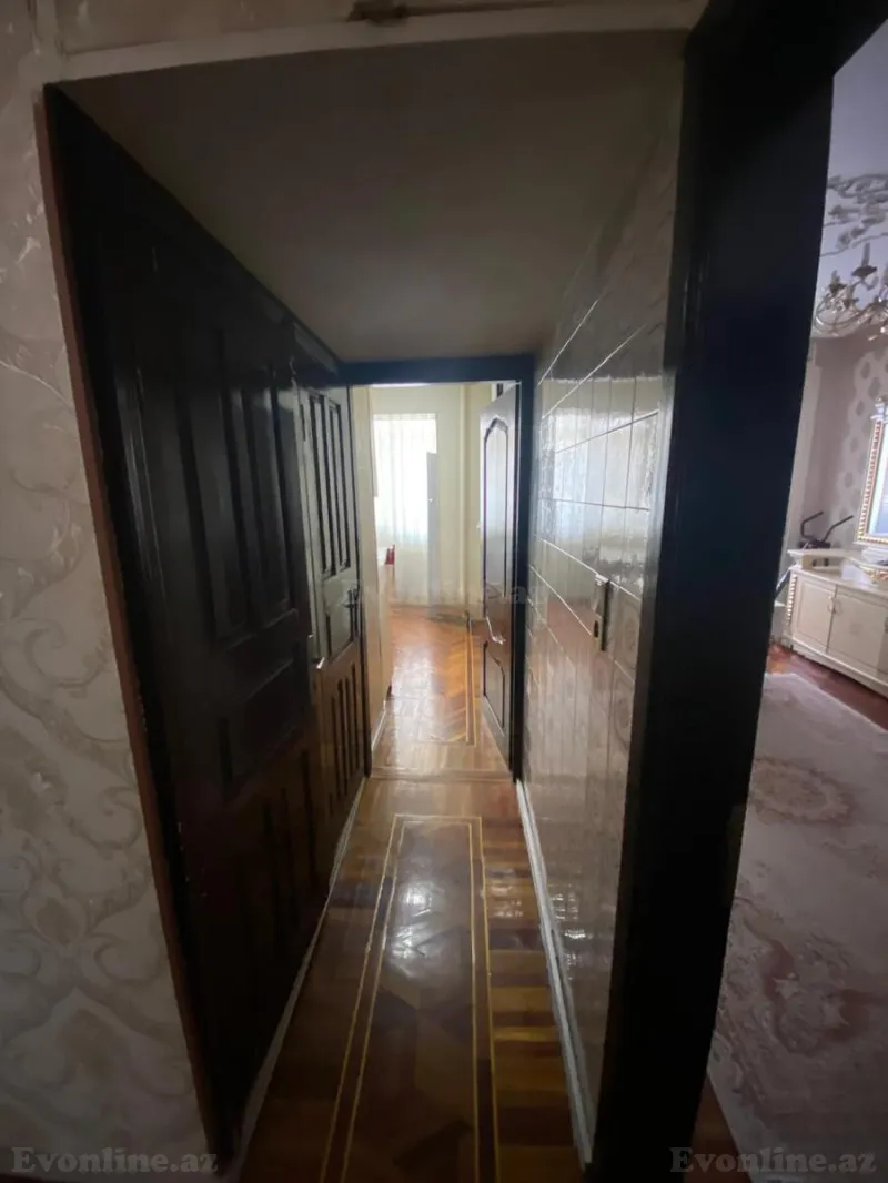 2 otaqlı köhnə tikili mənzil satılır — 9-cu mikrorayon, Bakı - şəkil 8