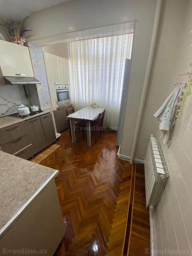 2 otaqlı köhnə tikili mənzil satılır — 9-cu mikrorayon, Bakı - şəkil 9