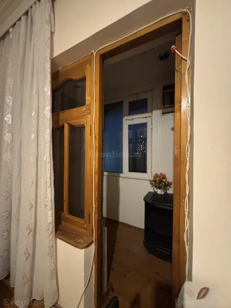 2 otaqlı köhnə tikili mənzil kirayə verilir — İnşaatçılar m., Bakı - şəkil 5