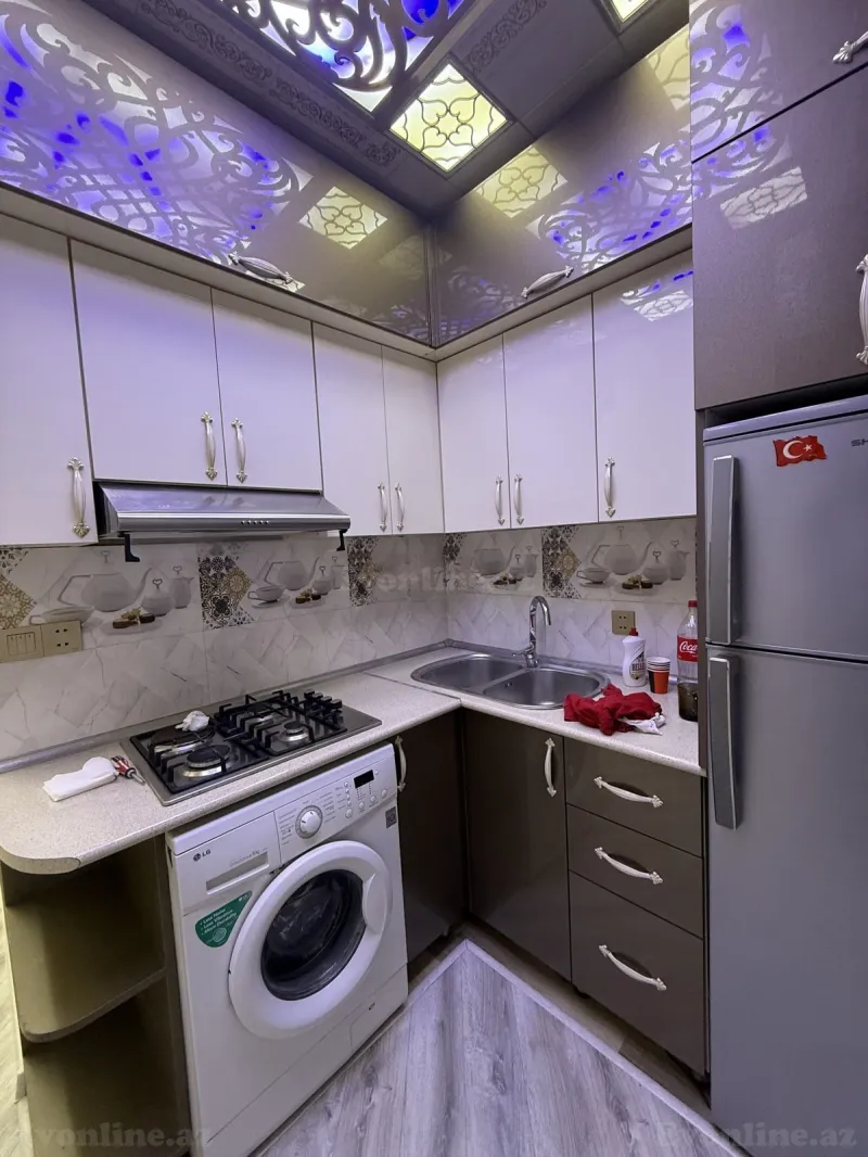 2 otaqlı Mənzil 55 m² 5-ci mikrorayon Satılır