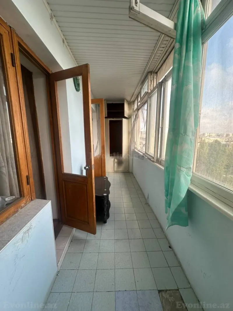 3 otaqlı köhnə tikili mənzil satılır — Gənclik m., Bakı - şəkil 10