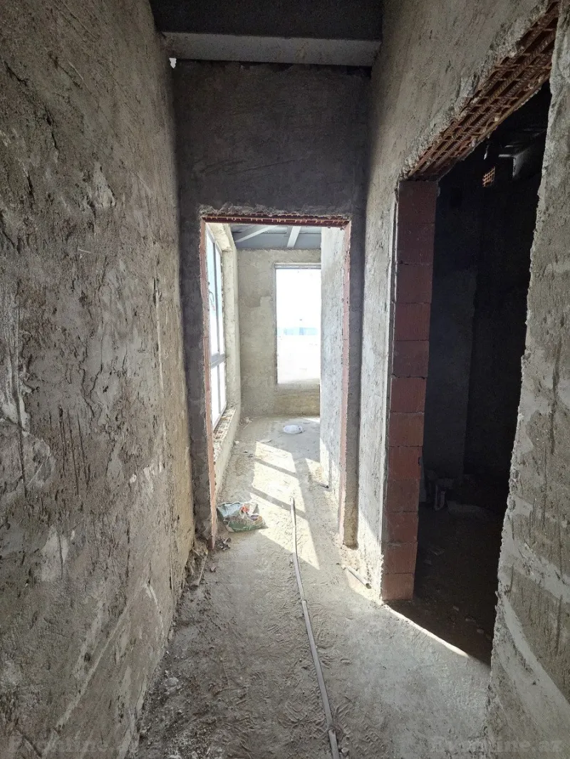 2 otaqlı Mənzil 58 m² 7-ci mikrorayon Satılır