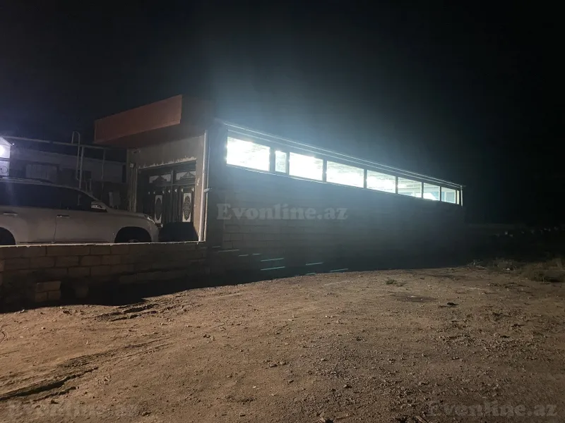 5 otaqlı Həyət evi 160 m² Qobu Satılır