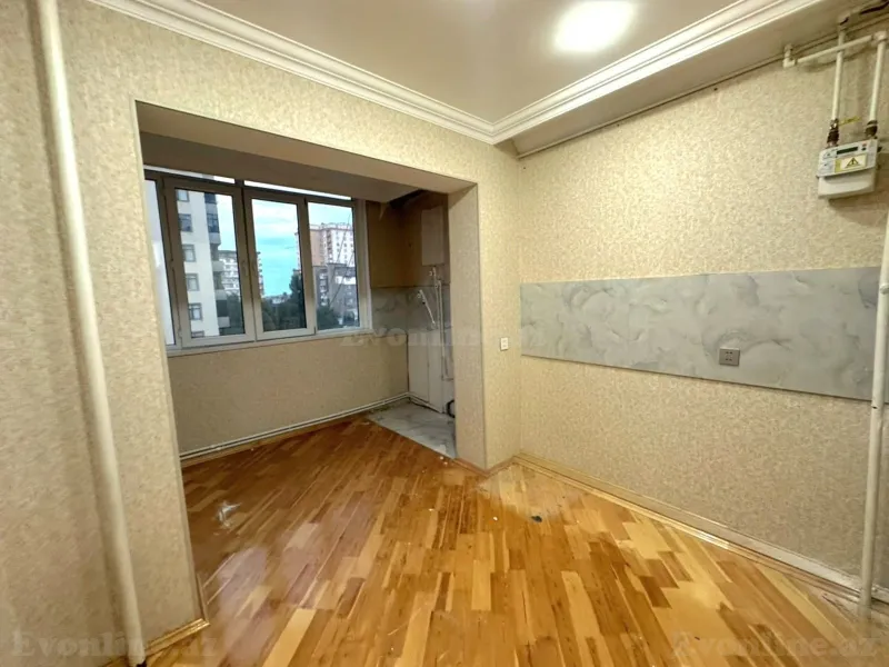 3 otaqlı köhnə tikili mənzil satılır — 7-ci mikrorayon, Bakı - şəkil 3