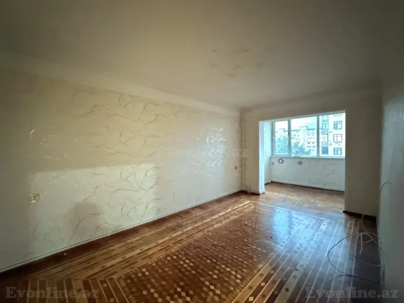 3 otaqlı köhnə tikili mənzil satılır — 7-ci mikrorayon, Bakı - şəkil 5