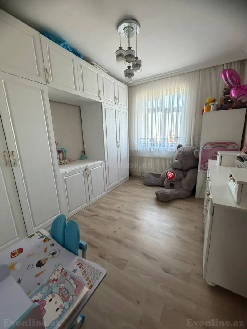 4 otaqlı köhnə tikili mənzil satılır — Qaraçuxur, Bakı - şəkil 4