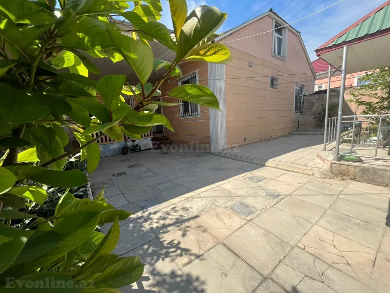 4 otaqlı Həyət evi 120 m² Sulutəpə Satılır