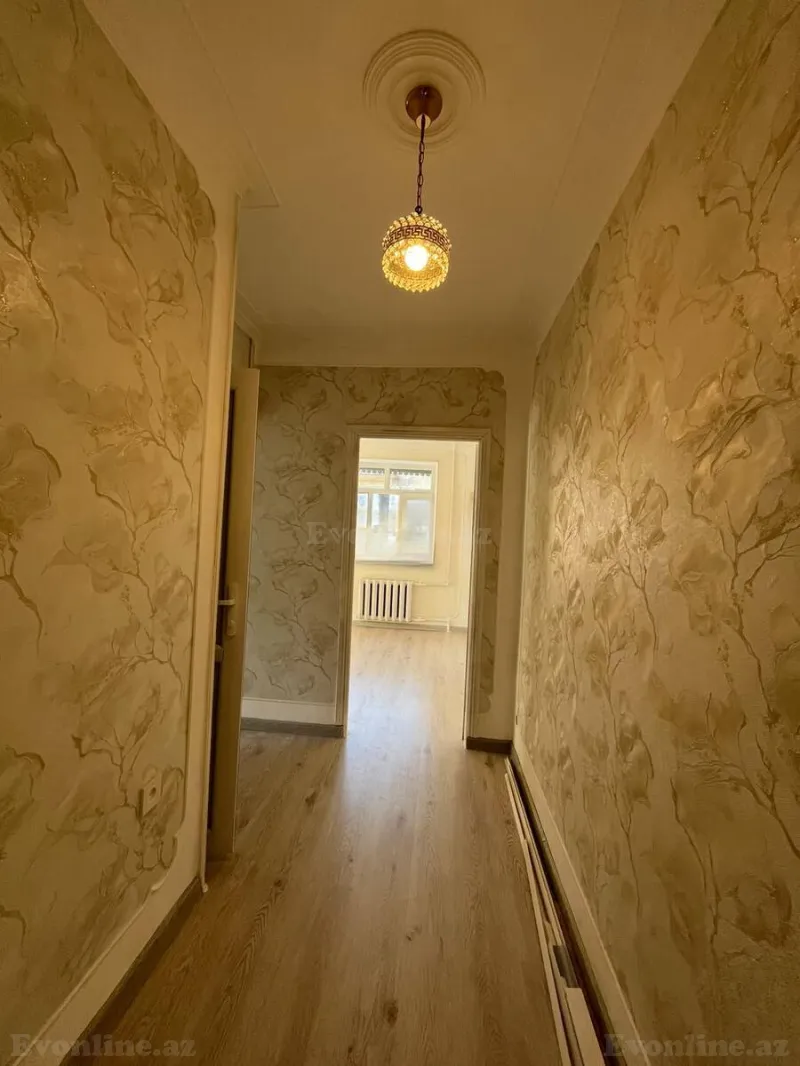 2 otaqlı köhnə tikili mənzil satılır — Qaraçuxur, Bakı - şəkil 3