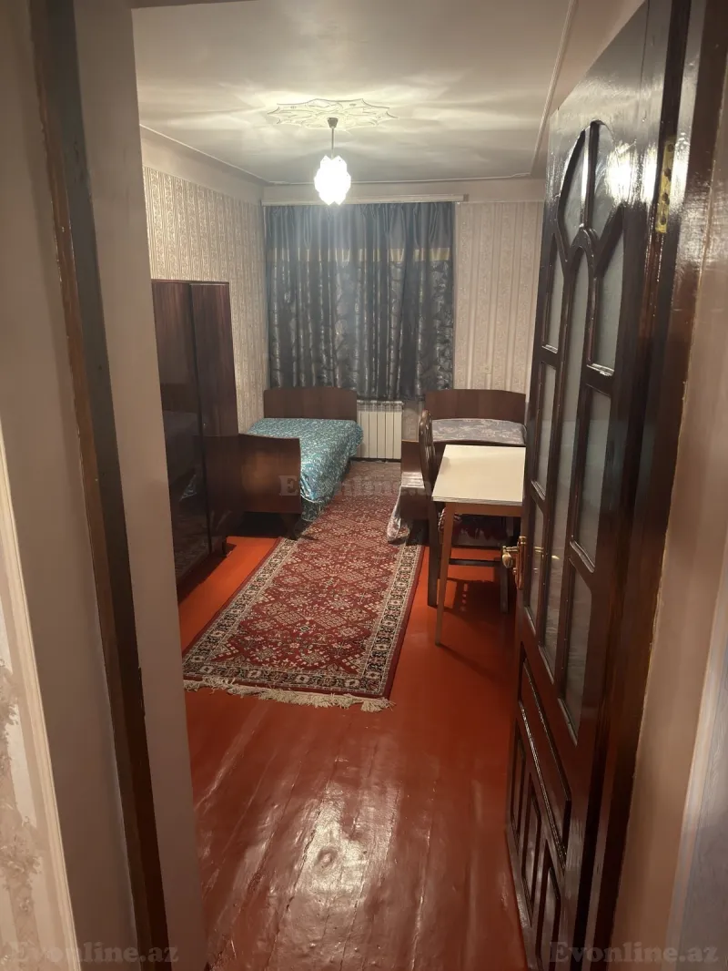 3 otaqlı köhnə tikili mənzil kirayə verilir — Xırdalan
