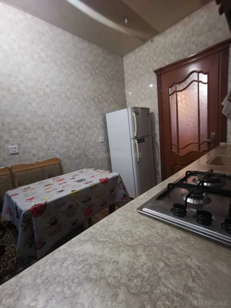 4 otaqlı həyət evi kirayə verilir — Binəqədi r., Bakı - şəkil 7
