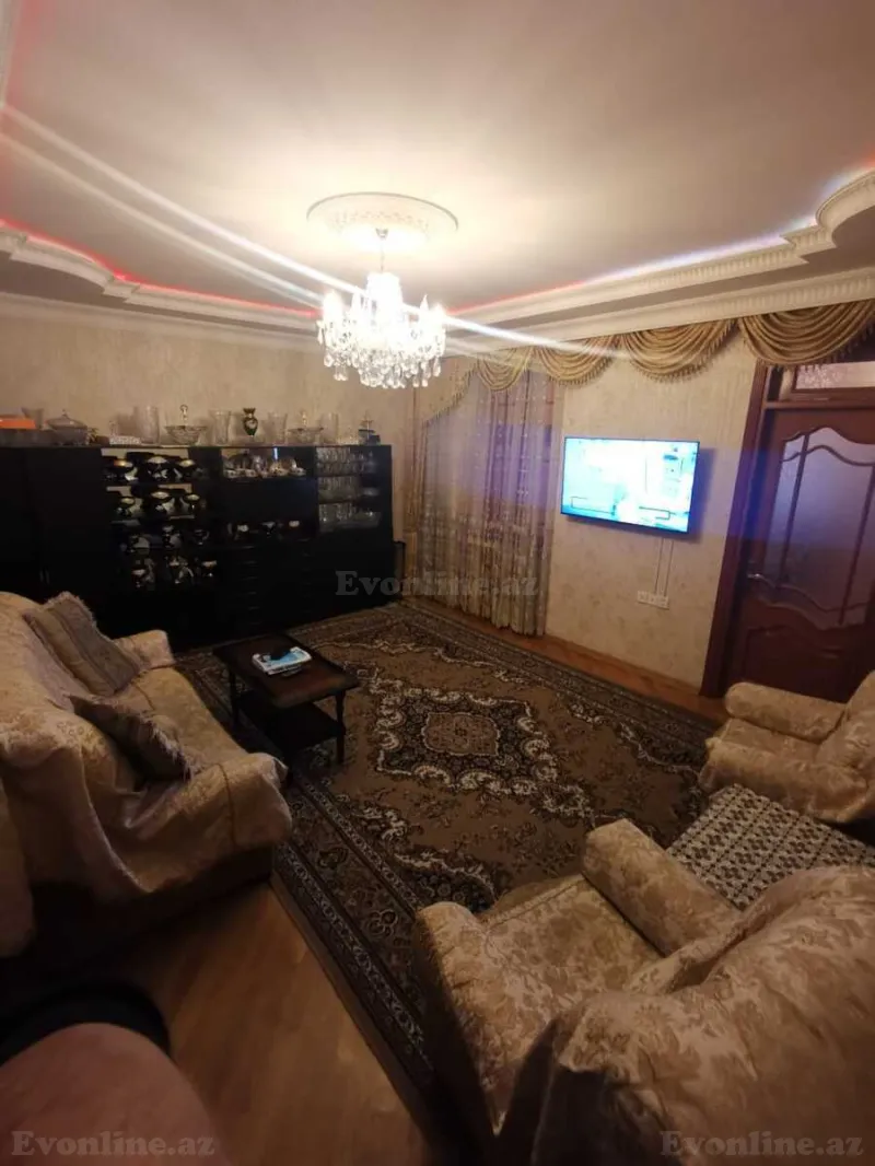 4 otaqlı həyət evi kirayə verilir — Binəqədi r., Bakı - şəkil 8