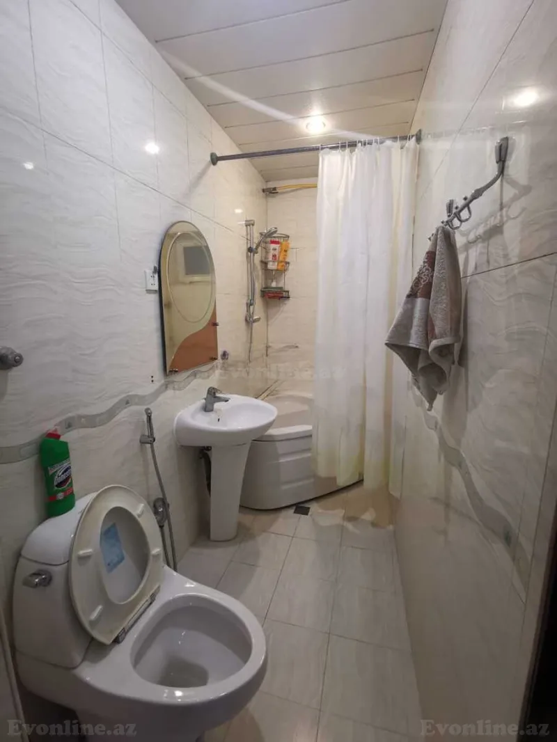 4 otaqlı həyət evi kirayə verilir — Binəqədi r., Bakı - şəkil 9