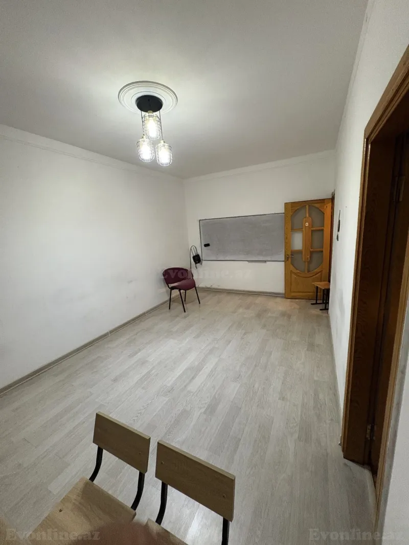 2 otaqlı köhnə tikili mənzil satılır — Memar Əcəmi m., Bakı - şəkil 2