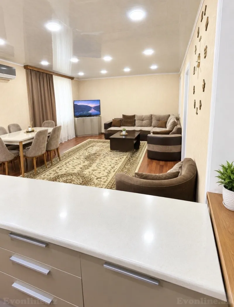 3 otaqlı Mənzil 85 m² 4-cü mikrorayon Satılır