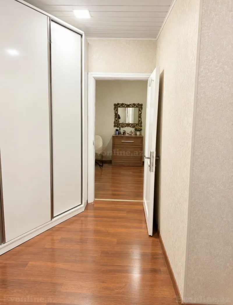 3 otaqlı köhnə tikili mənzil satılır — 4-cü mikrorayon, Bakı - şəkil 8