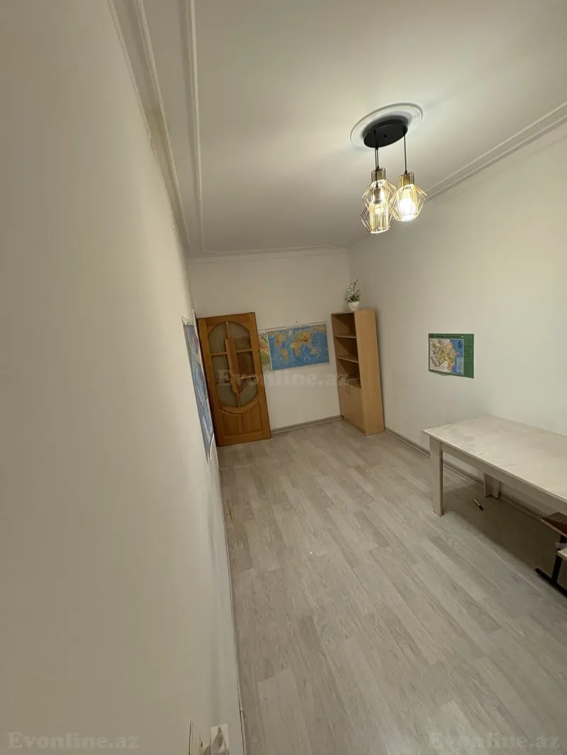 2 otaqlı köhnə tikili mənzil satılır — 8 Noyabr m., Bakı - şəkil 5