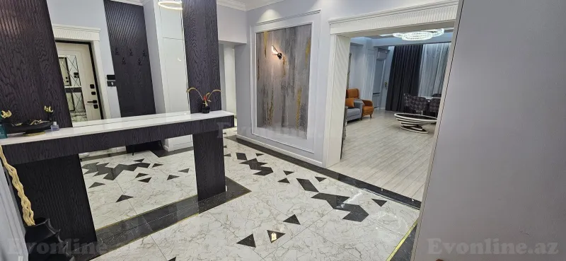 4 otaqlı Mənzil 180 m² 20 Yanvar m. Kirayə verilir