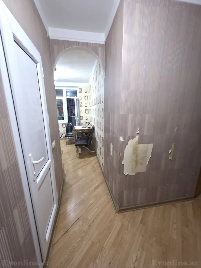 2 otaqlı köhnə tikili mənzil satılır — Bakıxanov, Bakı - şəkil 8