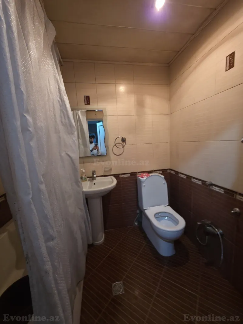 2 otaqlı köhnə tikili mənzil satılır — Bakıxanov, Bakı - şəkil 13