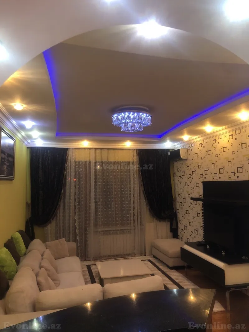 2 otaqlı Mənzil 60 m² Nizami m. Kirayə verilir
