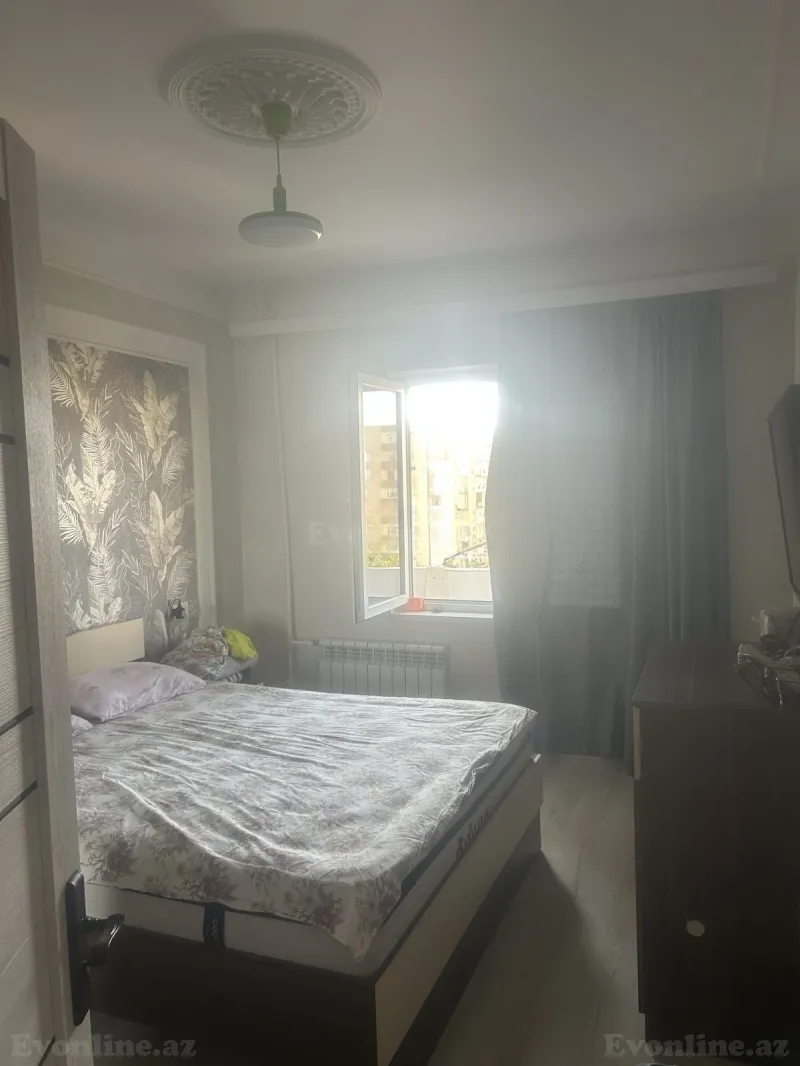 3 otaqlı köhnə tikili mənzil satılır — Xalqlar Dostluğu m., Bakı - şəkil 6