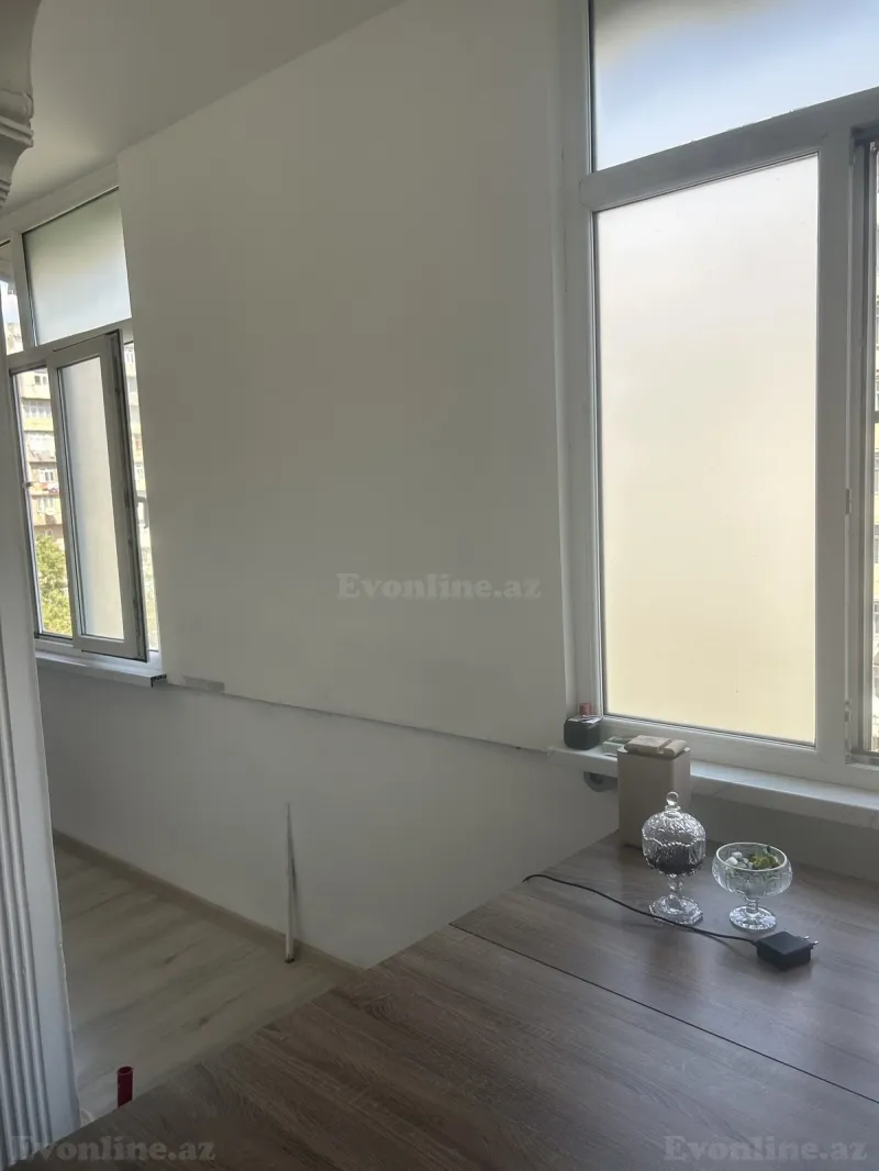 3 otaqlı köhnə tikili mənzil satılır — Xalqlar Dostluğu m., Bakı - şəkil 11