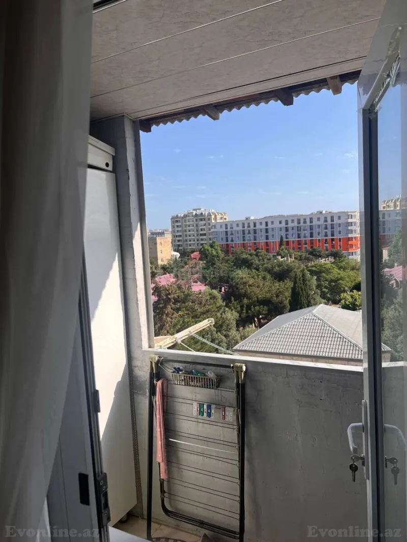 1 otaqlı köhnə tikili mənzil satılır — Bakıxanov, Bakı - şəkil 10