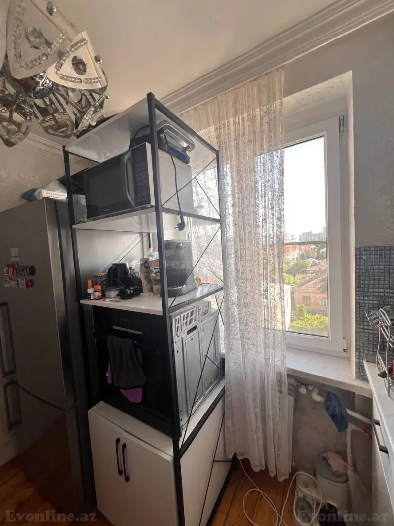 1 otaqlı köhnə tikili mənzil satılır — Bakıxanov, Bakı - şəkil 11