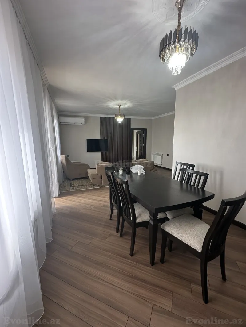 3 otaqlı köhnə tikili mənzil kirayə verilir — Koroğlu m., Bakı - şəkil 4