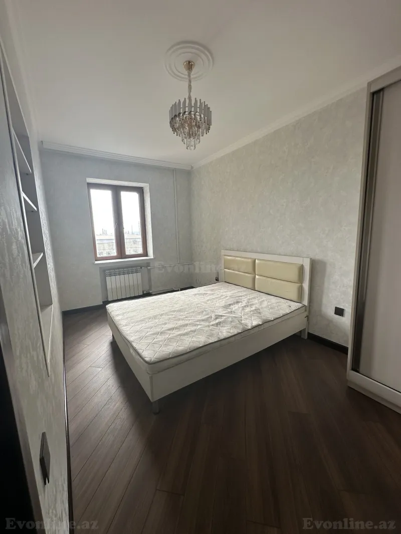 3 otaqlı köhnə tikili mənzil kirayə verilir — Koroğlu m., Bakı - şəkil 5