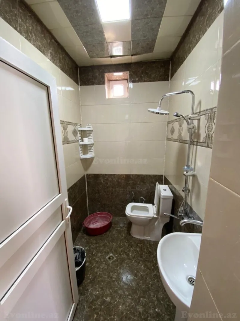 3 otaqlı həyət evi kirayə verilir — Binəqədi, Bakı - şəkil 12
