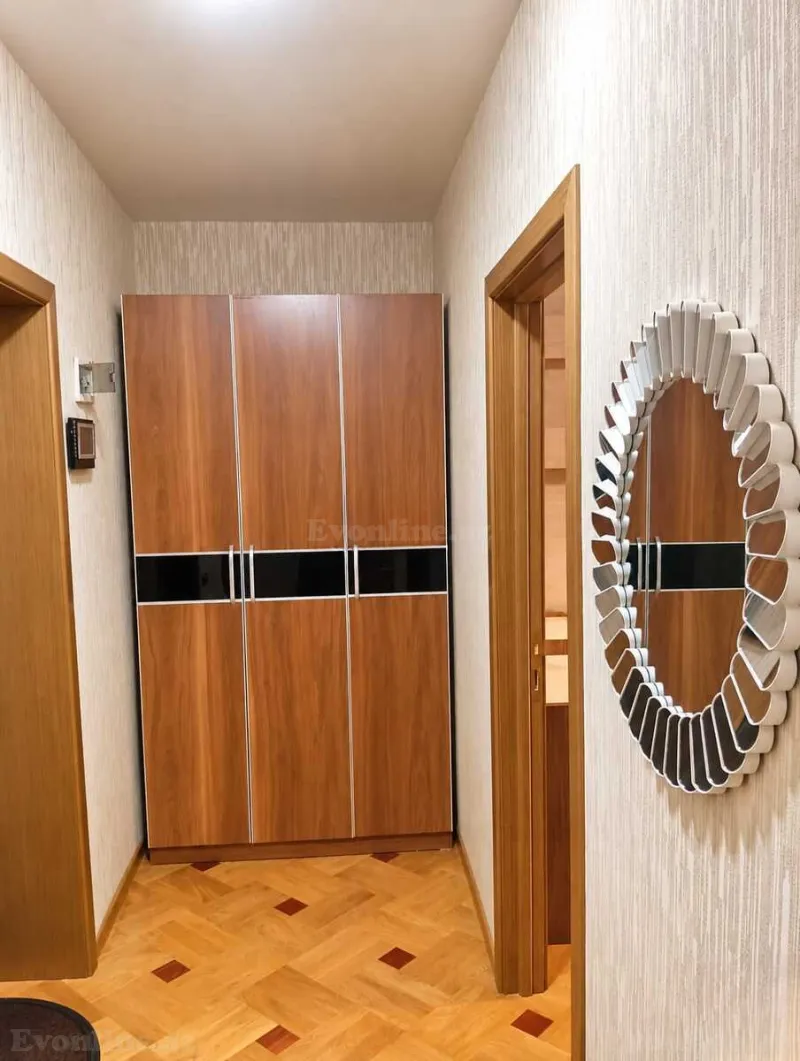2 otaqlı Mənzil 65 m² Nizami r. Kirayə verilir