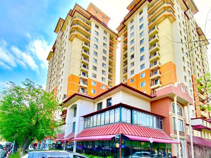 3 otaqlı Mənzil 135 m² 8-ci kilometr Satılır