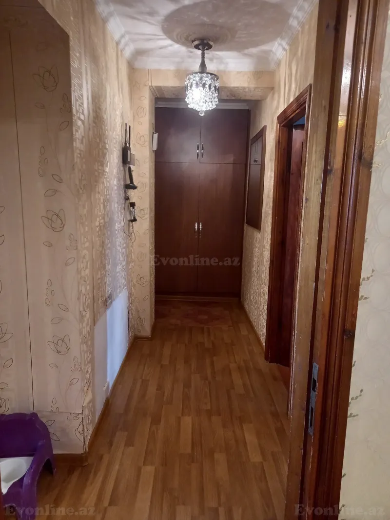 3 otaqlı köhnə tikili mənzil satılır — Elmlər Akademiyası m., Bakı - şəkil 10