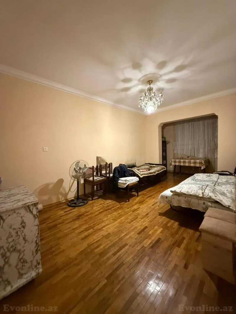 3 otaqlı köhnə tikili mənzil satılır — Həzi Aslanov, Bakı - şəkil 3