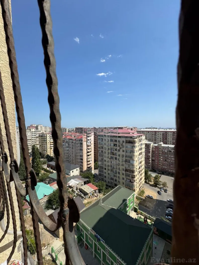 2 otaqlı yeni tikili mənzil satılır — Yeni Yasamal, Bakı - şəkil 9
