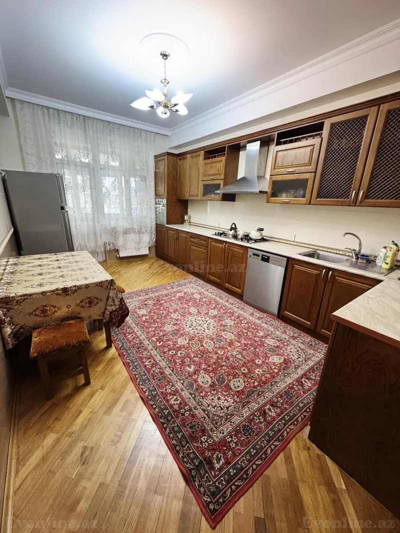 4 otaqlı köhnə tikili mənzil satılır — Elmlər Akademiyası m., Bakı - şəkil 12