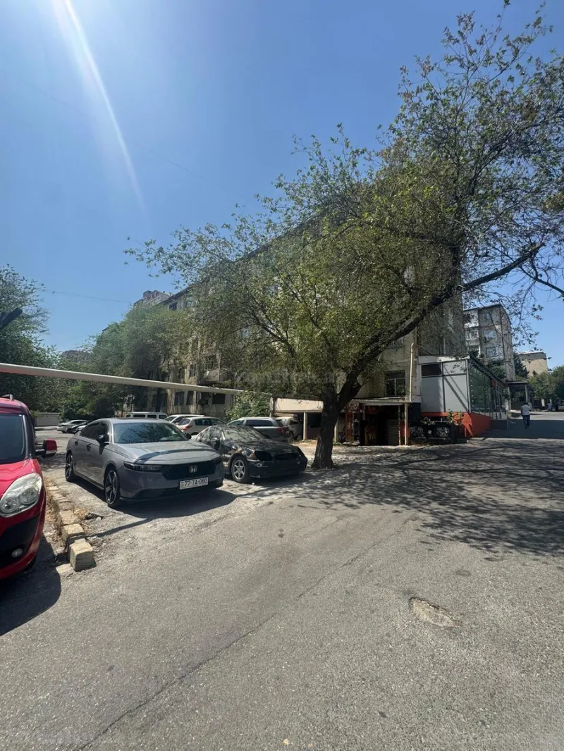 3 otaqlı köhnə tikili mənzil satılır — İnşaatçılar m., Bakı - şəkil 12