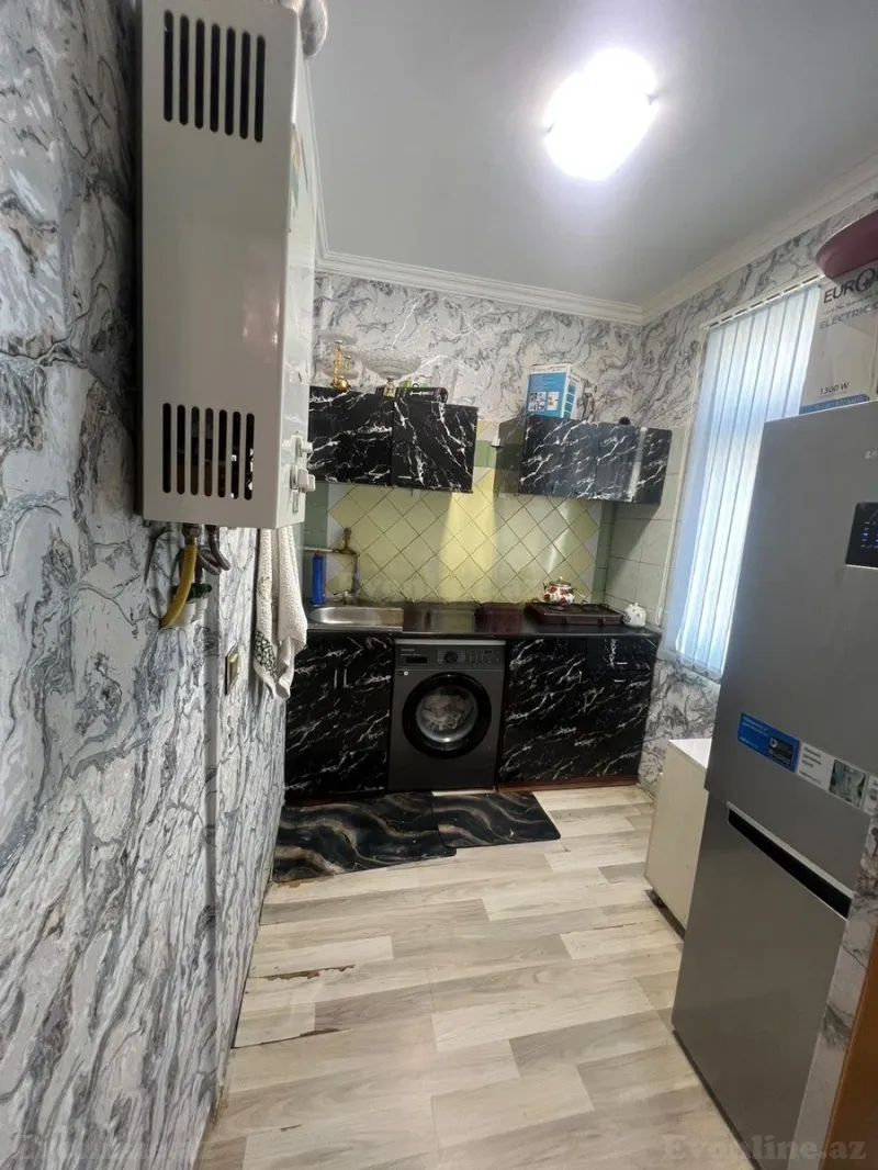 2 otaqlı köhnə tikili mənzil satılır — 7-ci mikrorayon, Bakı - şəkil 10