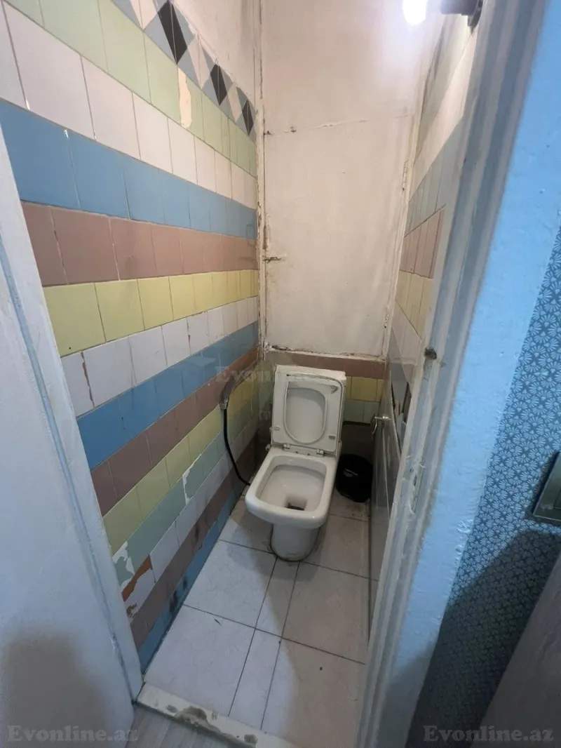 2 otaqlı köhnə tikili mənzil satılır — 7-ci mikrorayon, Bakı - şəkil 12